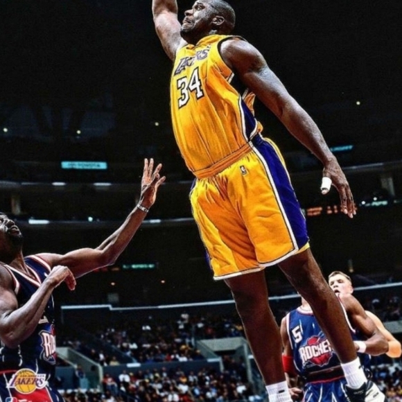 NEW!๐ฏ SHAQUILLE O'NEAL LOS ANGELES LAKERS 2001 GLOSSY 8.5x11 BASKETBALL POSTER - Picture 6 of 7